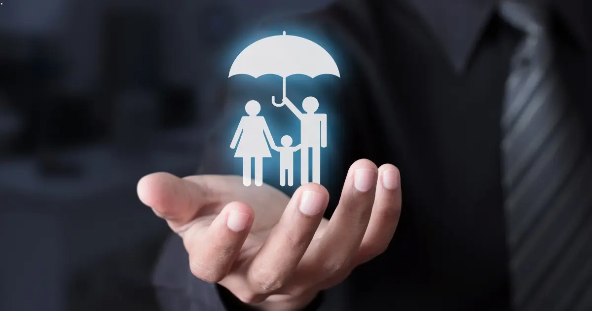 Insurance Policyholder Comprehensive Insurance Policyholder Support Guide | UPA